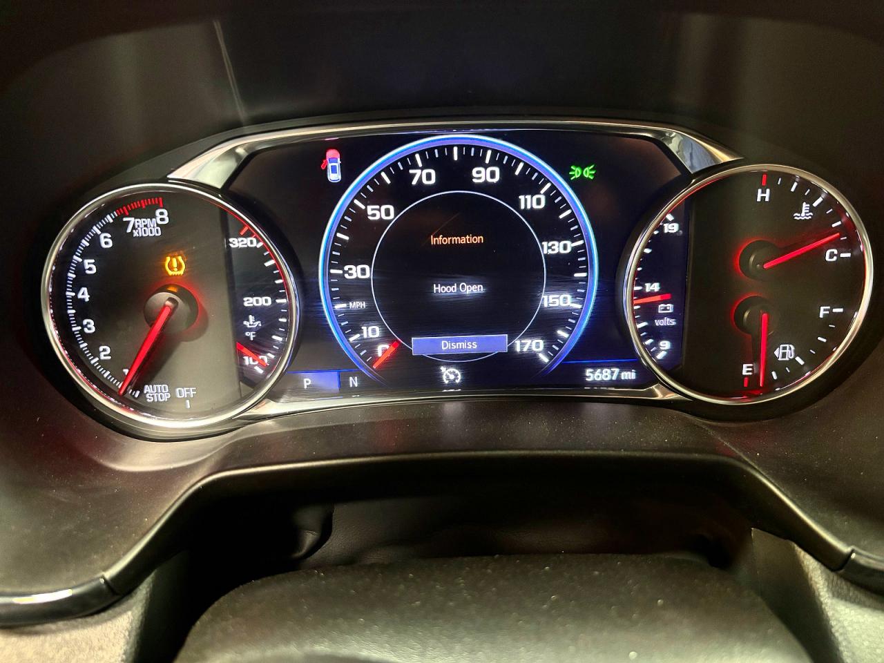 2024 Chevrolet Blazer VIN 3GNKBKRS2RS125968 photo 8