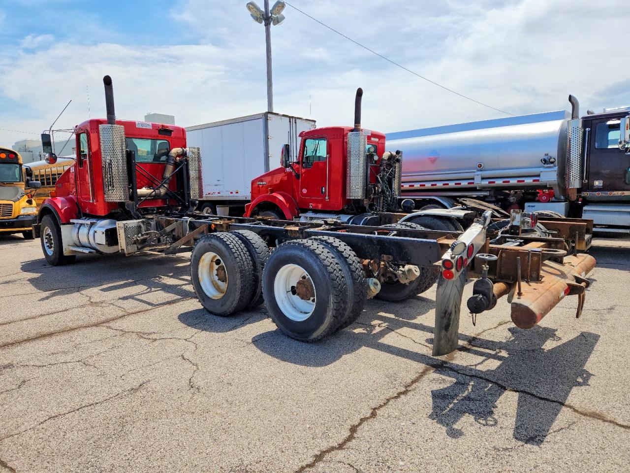 2012 KENWORTH All other VIN 1NKDL70X2CJ333862 photo 3