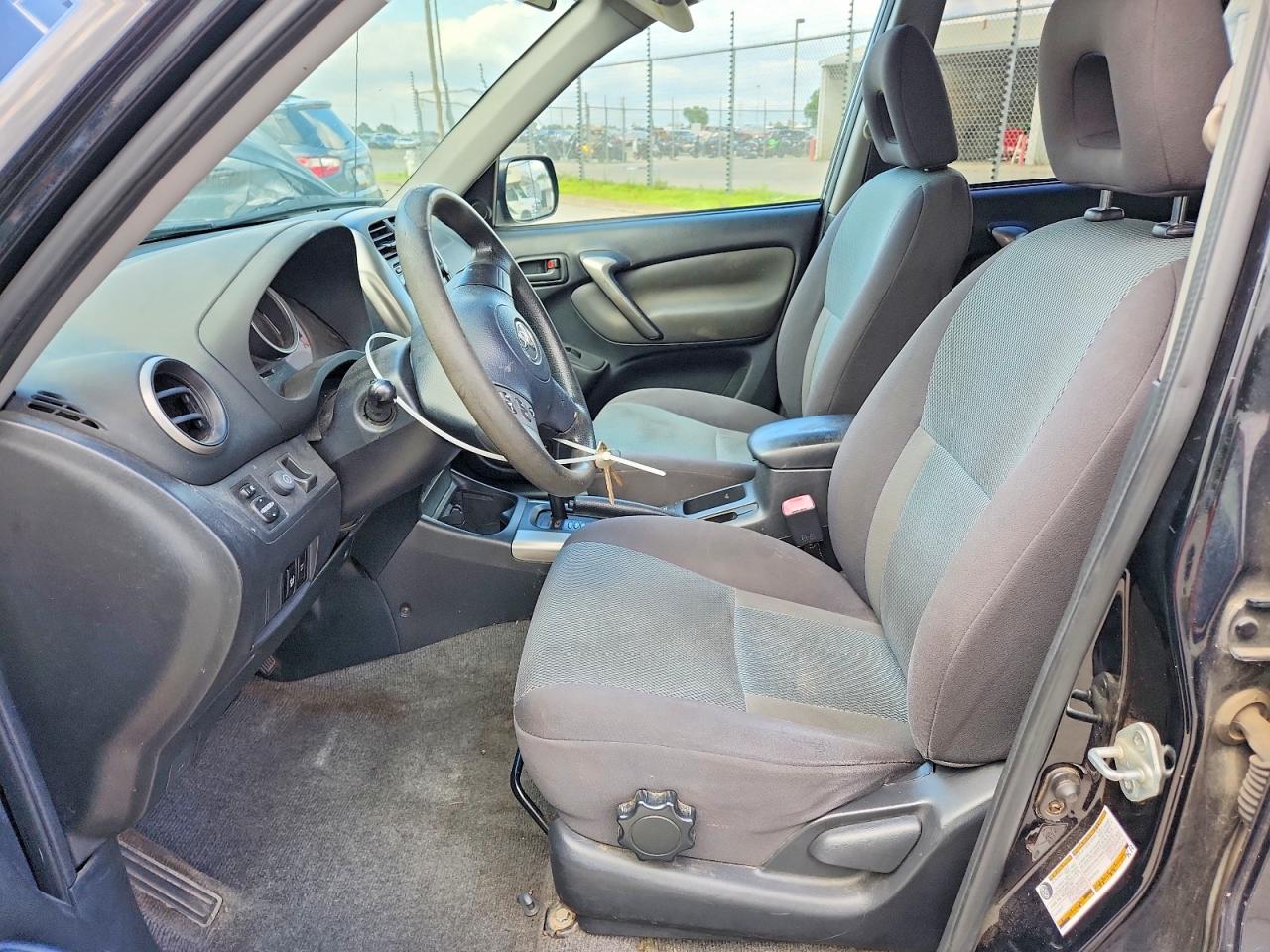 2004 Toyota Rav4 VIN JTEGD20V040039389 photo 7