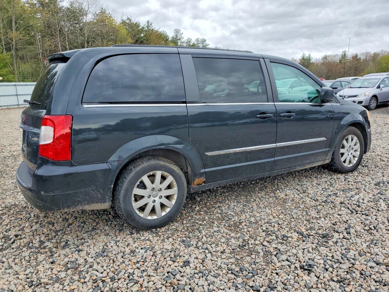 2014 Chrysler Minivan VIN 2C4RC1BG3ER221023 photo 3