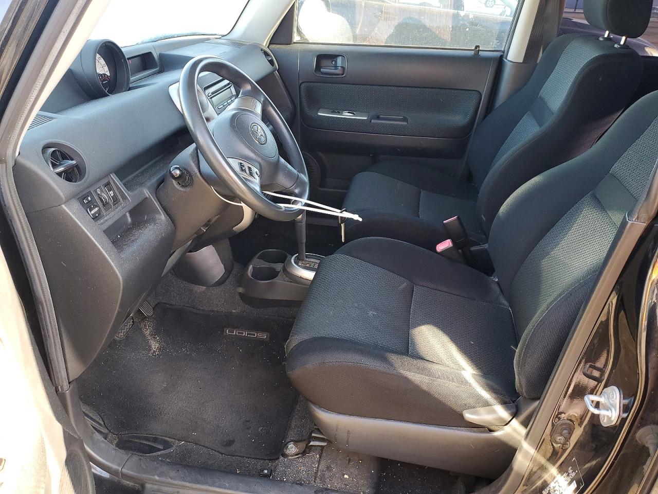 2006 Toyota Scion VIN JTLKT324X64121741 photo 7