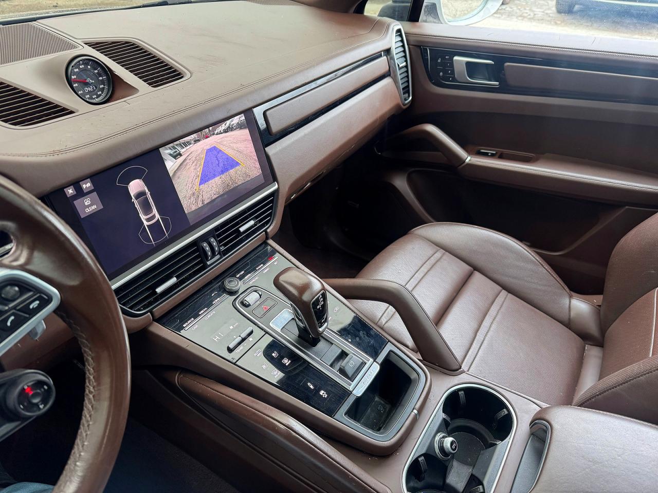 2021 Porsche Cayenne VIN WP1BA2AY1MDA41241 photo 12