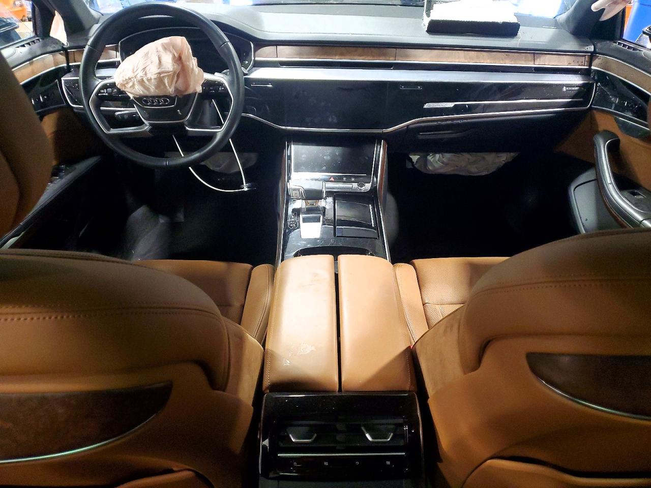 2021 Audi A8 VIN WAU8HAF83MN008405 photo 8