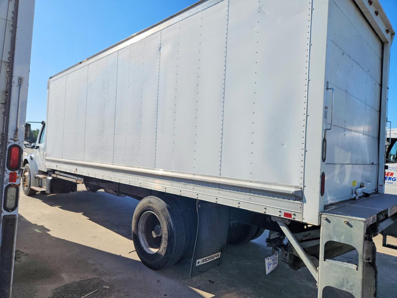 2014 FREIGHTLINER All other VIN 1FVACWDU9EHFX4334 photo 2
