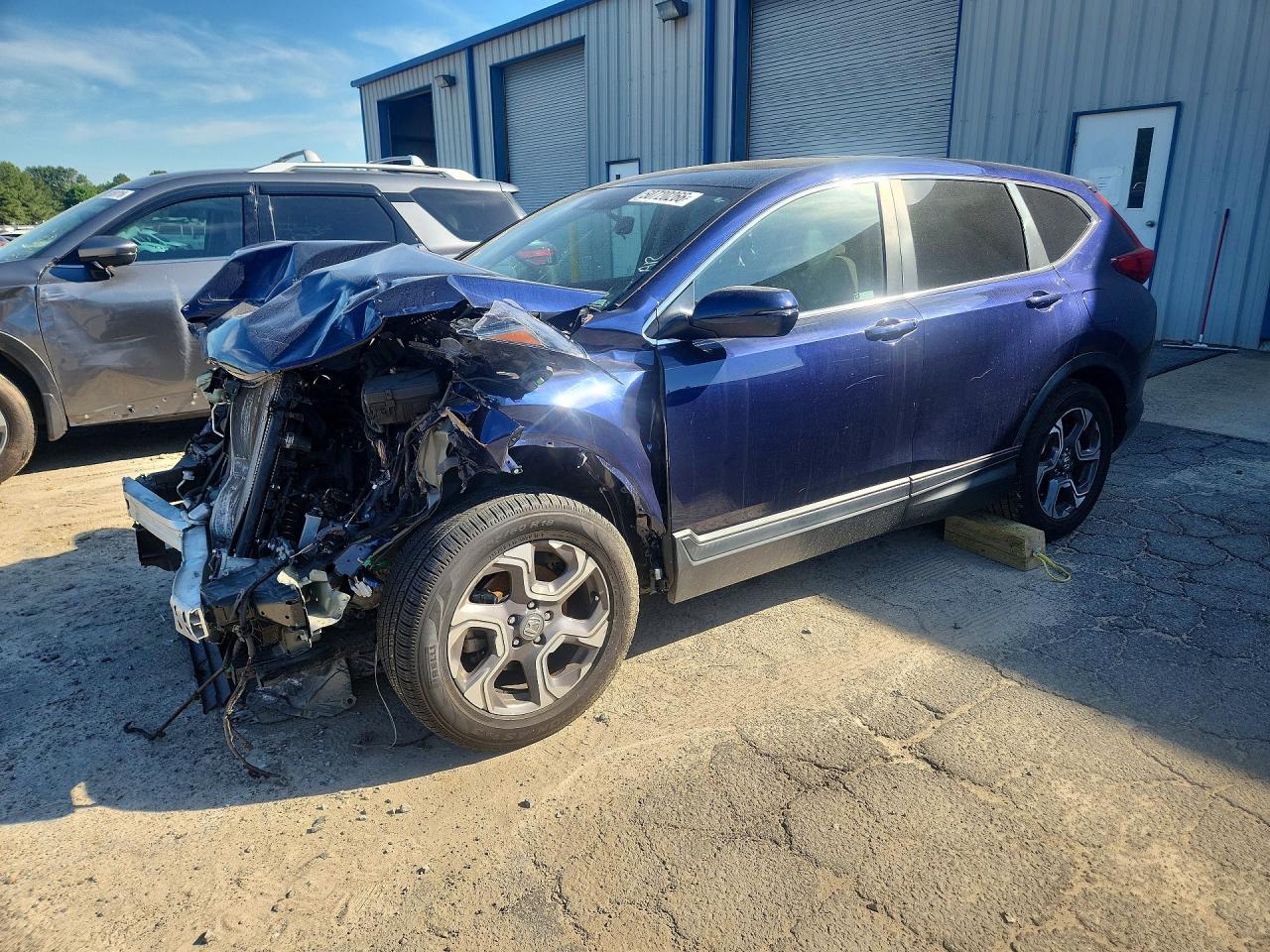 2018 Honda Crv VIN 7FARW1H55JE013300 photo 1