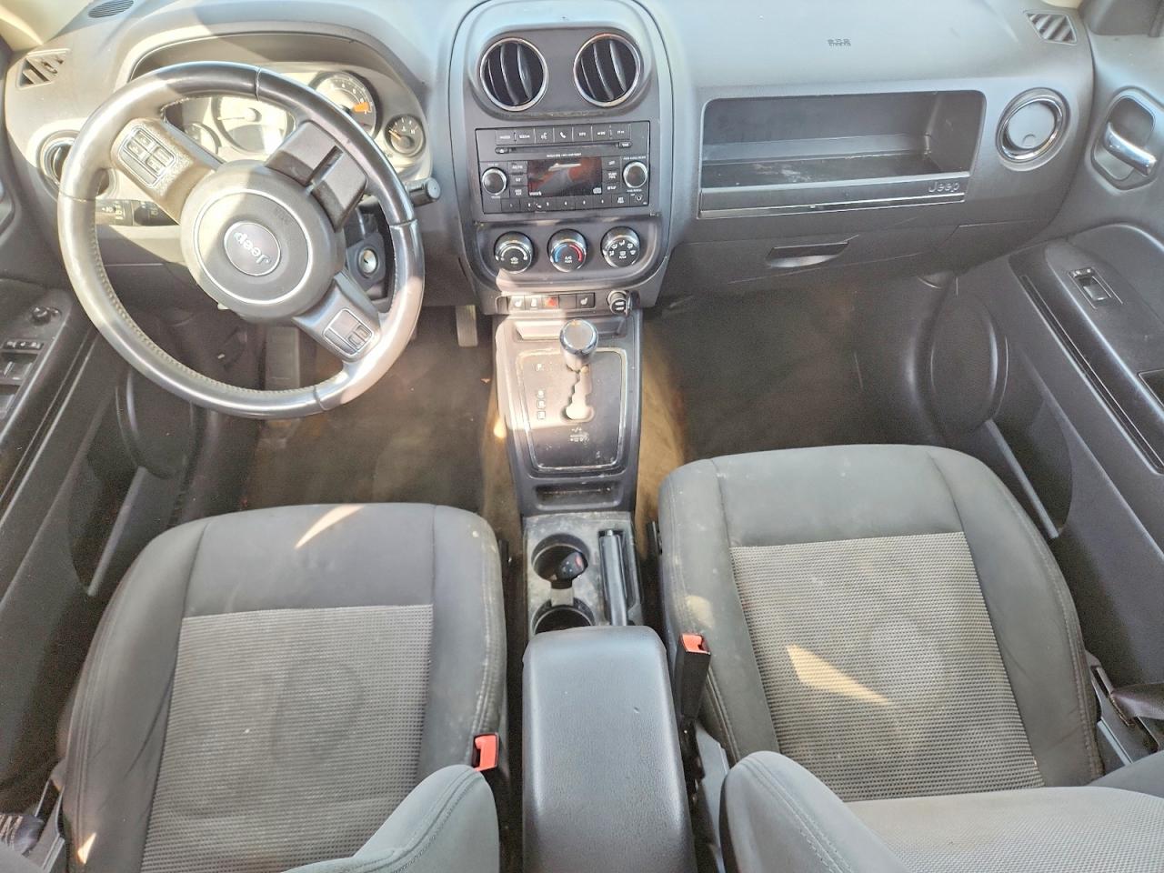 2017 JEEP Patriot VIN 1C4NJPFA3HD116681 photo 8