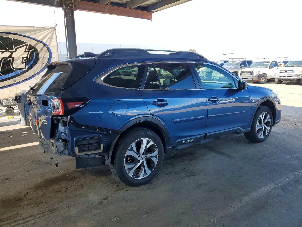 2022 Subaru Outback VIN 4S4BTGND3N3255716 photo 3