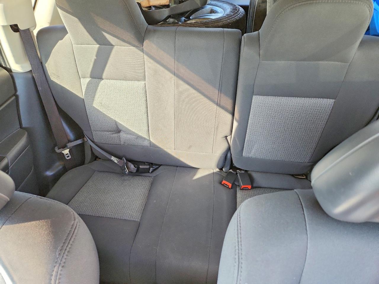 2009 Jeep Compass VIN 1J4FF47B59D105849 photo 10