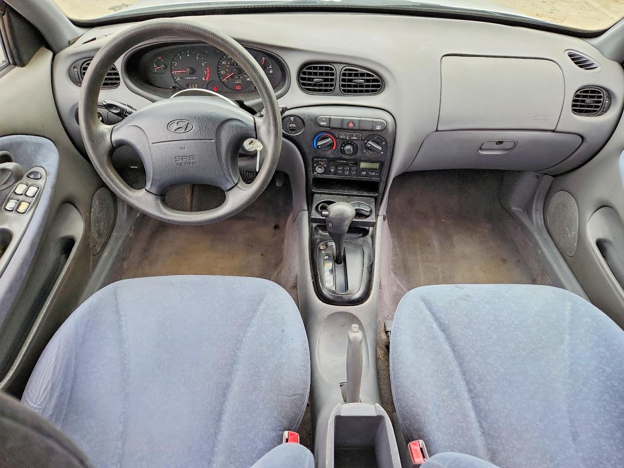 2000 Hyundai Elantra VIN KMHJF35F7YU005228 photo 8
