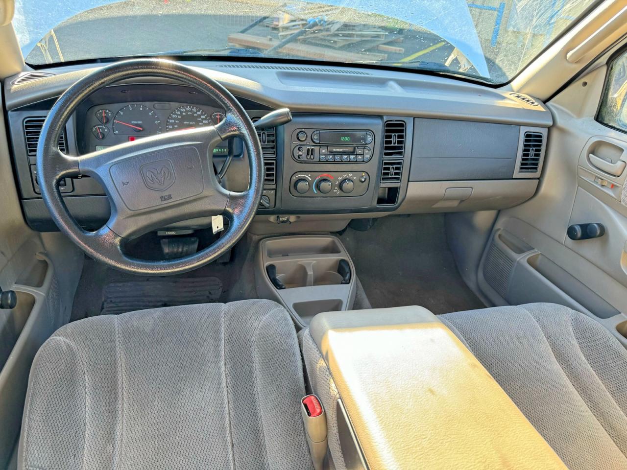 2003 Dodge Dakota VIN 1D7HG38N33S195607 photo 9