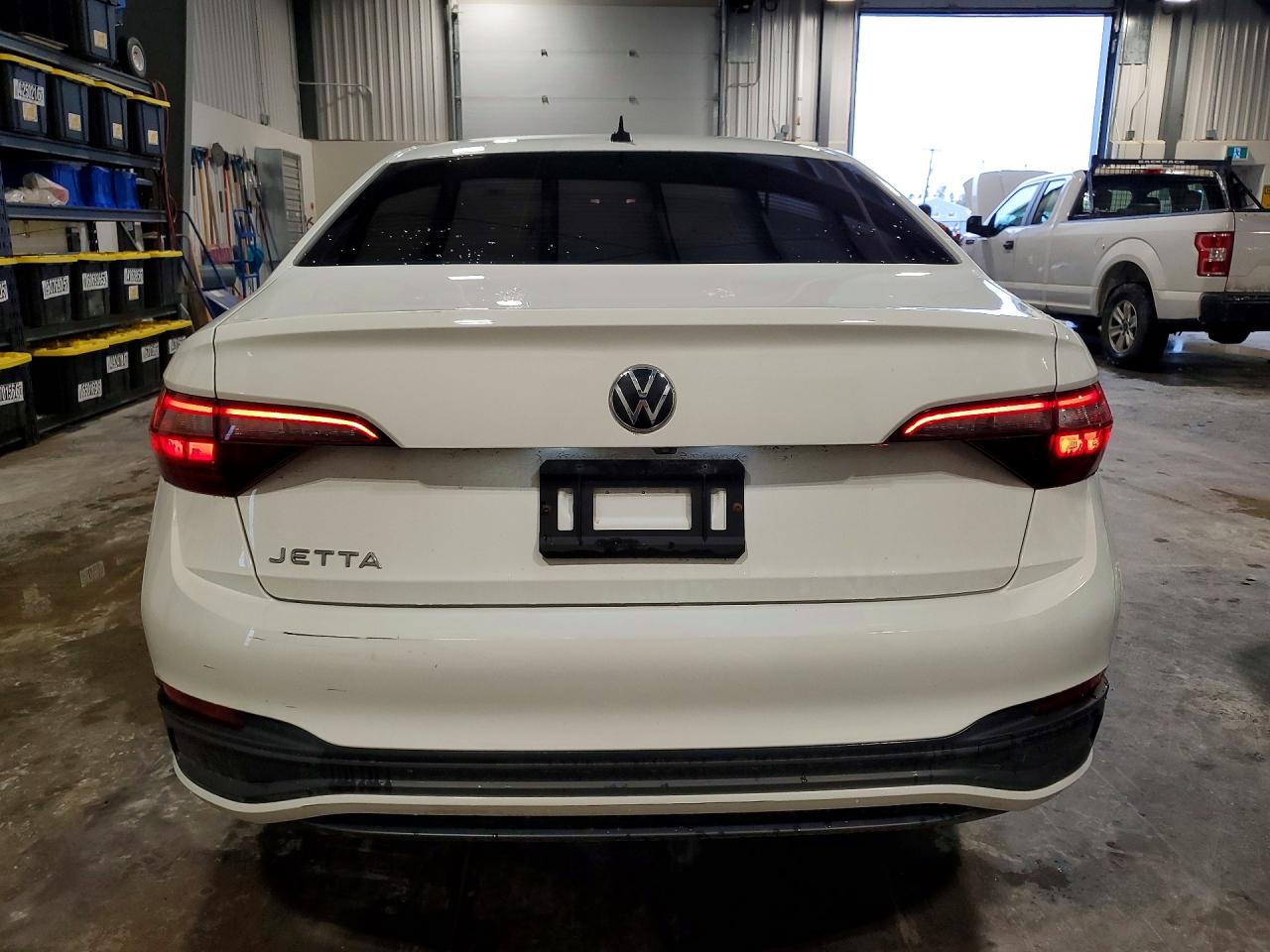 2022 Volkswagen Jetta VIN 3VWCM7BU8NM030990 photo 6