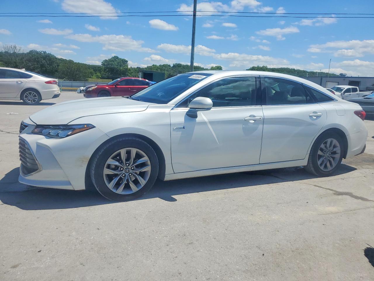 2019 Toyota Avalon VIN 4T1B21FB4KU011589 photo 1