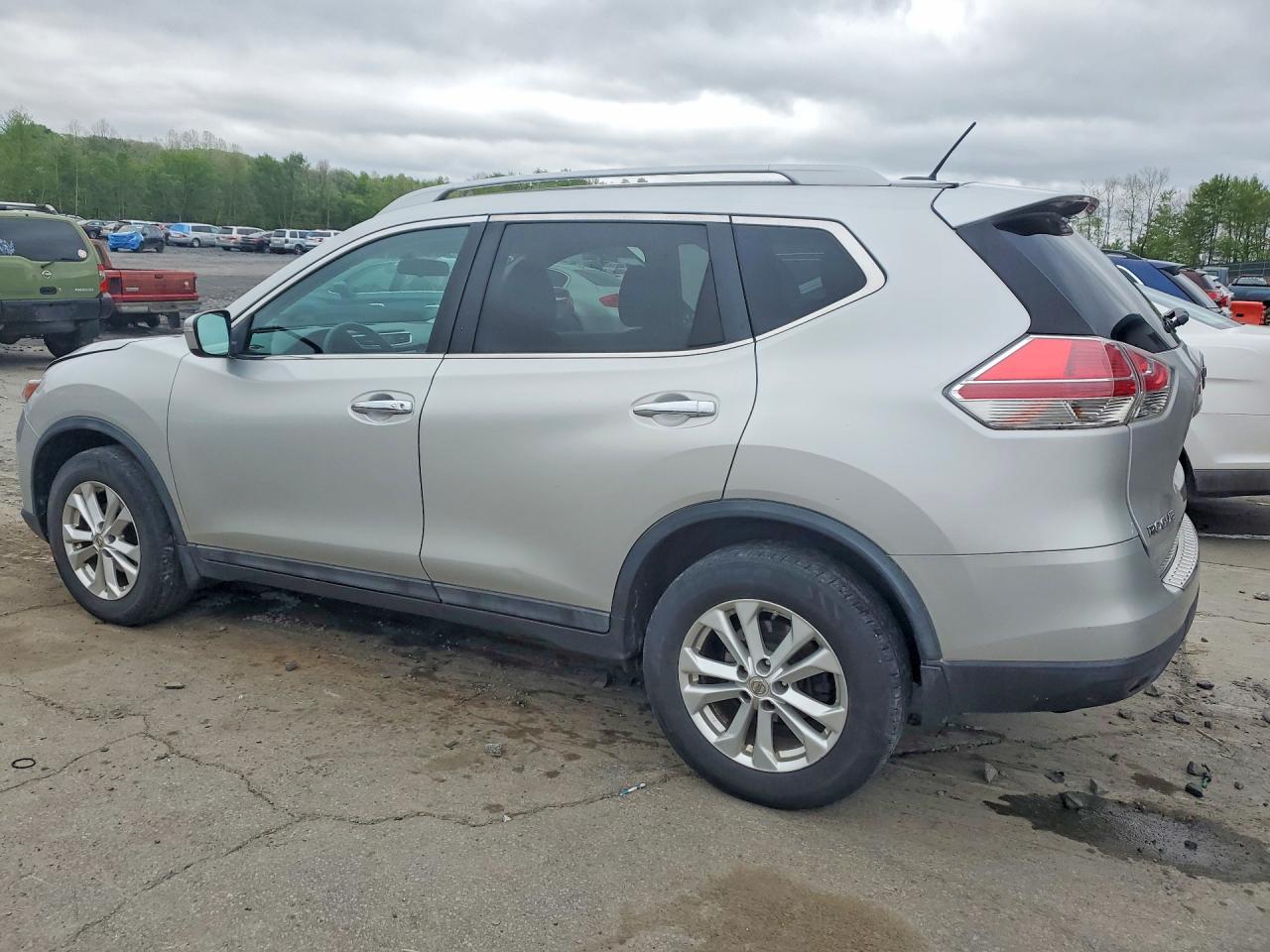 2014 Nissan Rogue VIN 5N1AT2MV9EC853933 photo 2