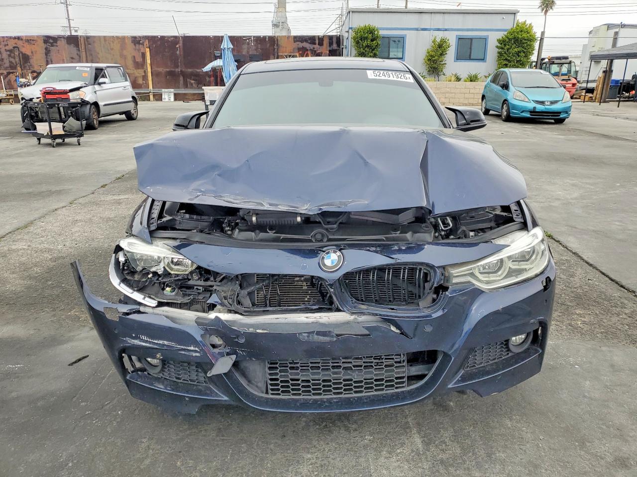2016 BMW 3 series VIN WBA8E9G51GNT85461 photo 5