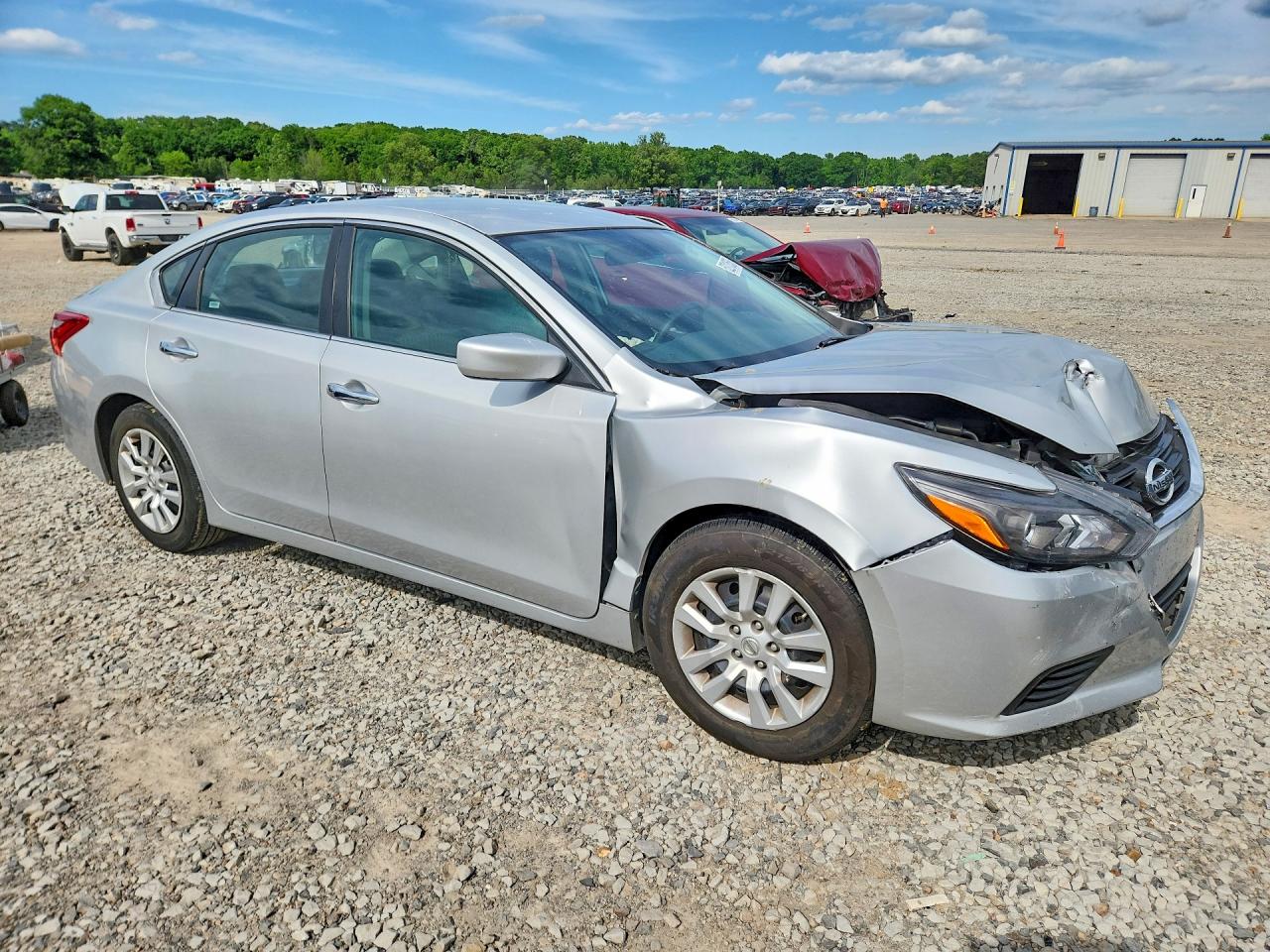 2017 Nissan Altima VIN 1N4AL3AP2HC191879 photo 4