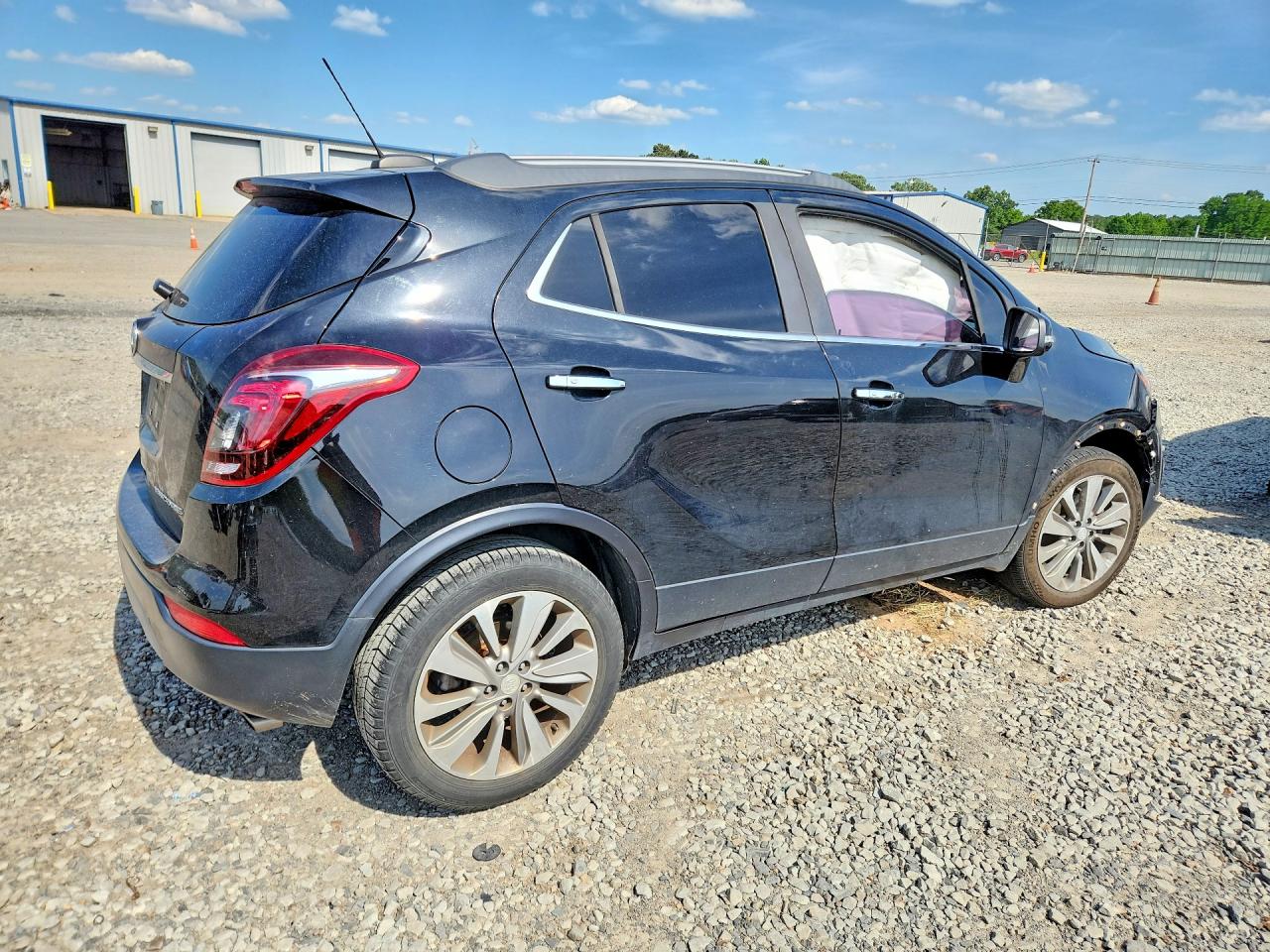 2018 Encore VIN KL4CJASB5JB705066 photo 3