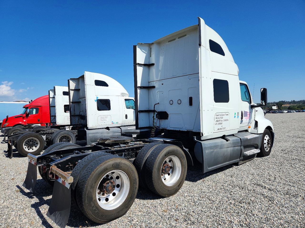 2019 International All other VIN 3HSDZAPR4KN179727 photo 4