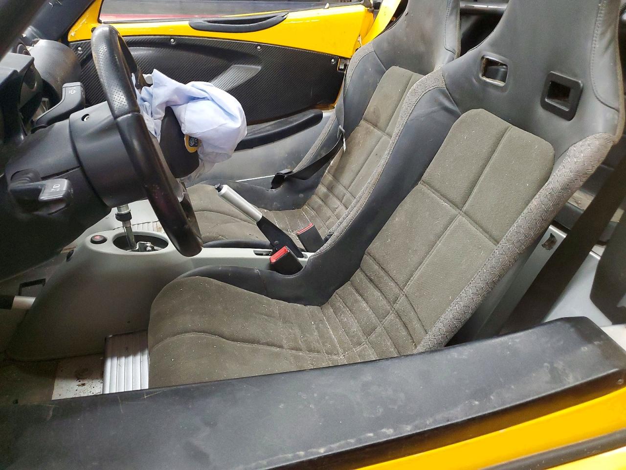 2005 Lotus All other VIN SCCPC11185HL33279 photo 2