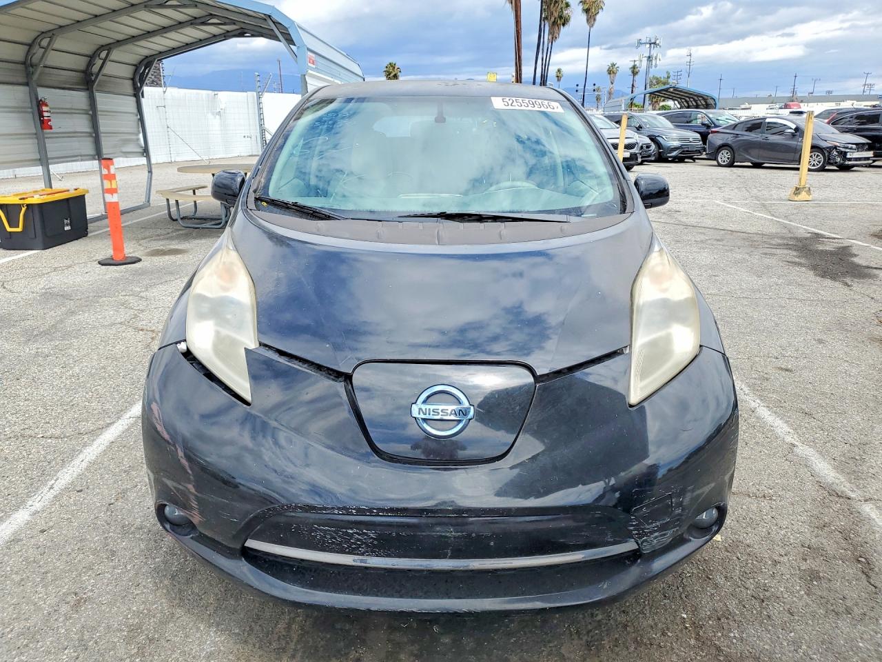 2011 Nissan Leaf VIN JN1AZ0CP5BT005041 photo 5