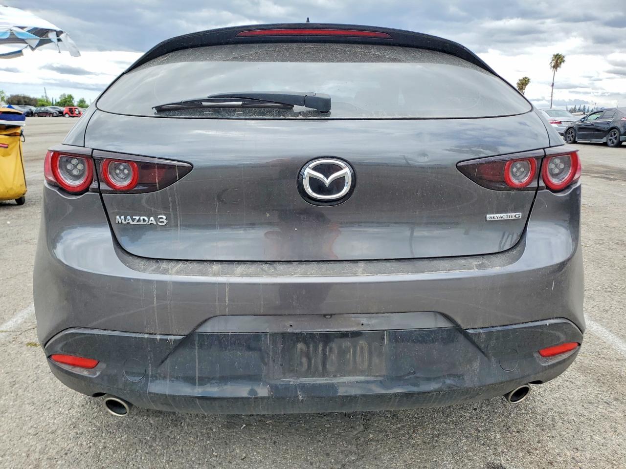2020 Mazda 3 VIN JM1BPAMMXL1158352 photo 6
