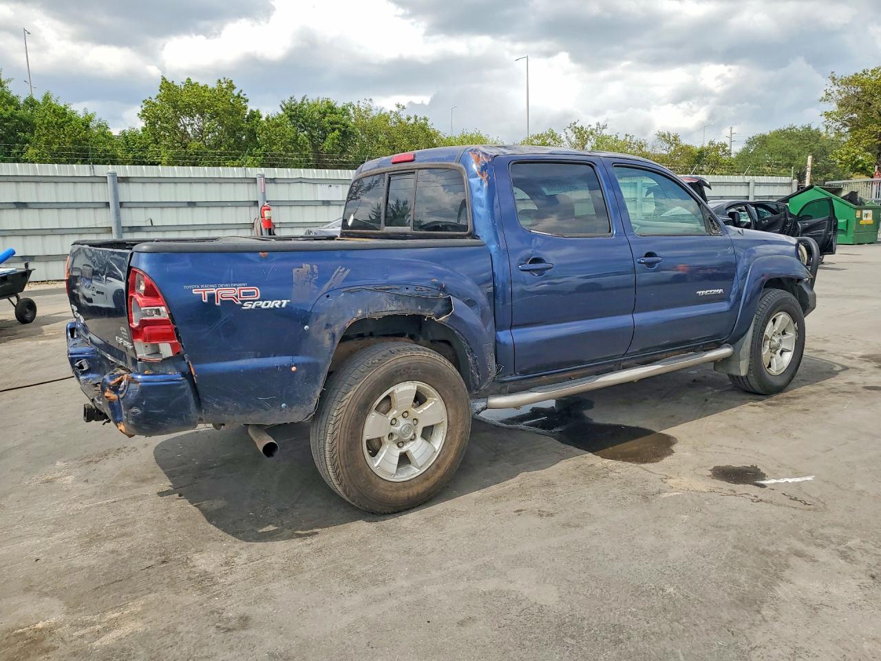 2005 Toyota All models VIN 5TELU42NX5Z006171 photo 3
