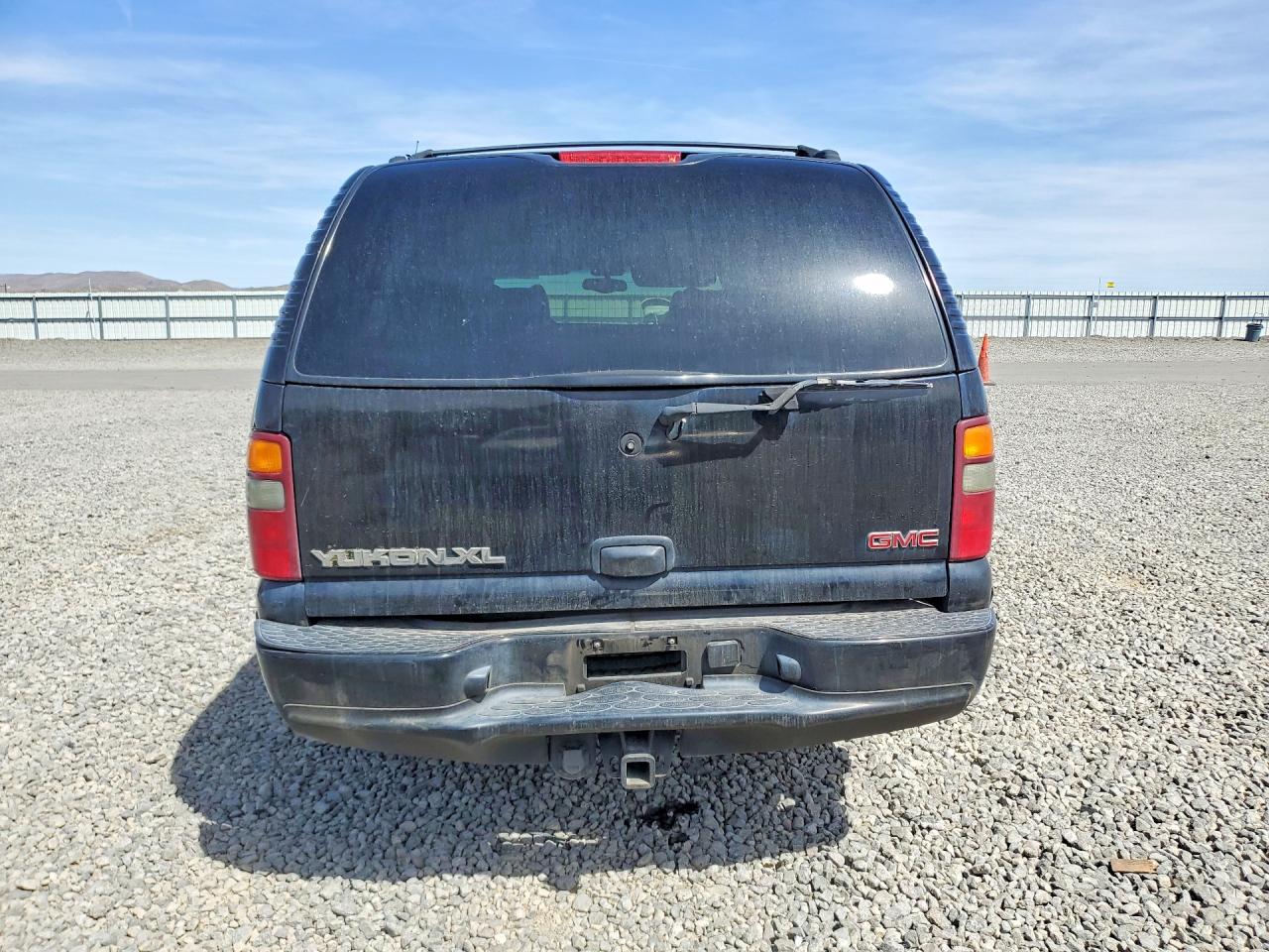 2001 GMC Denali VIN 1GKFK66U61J282176 photo 6