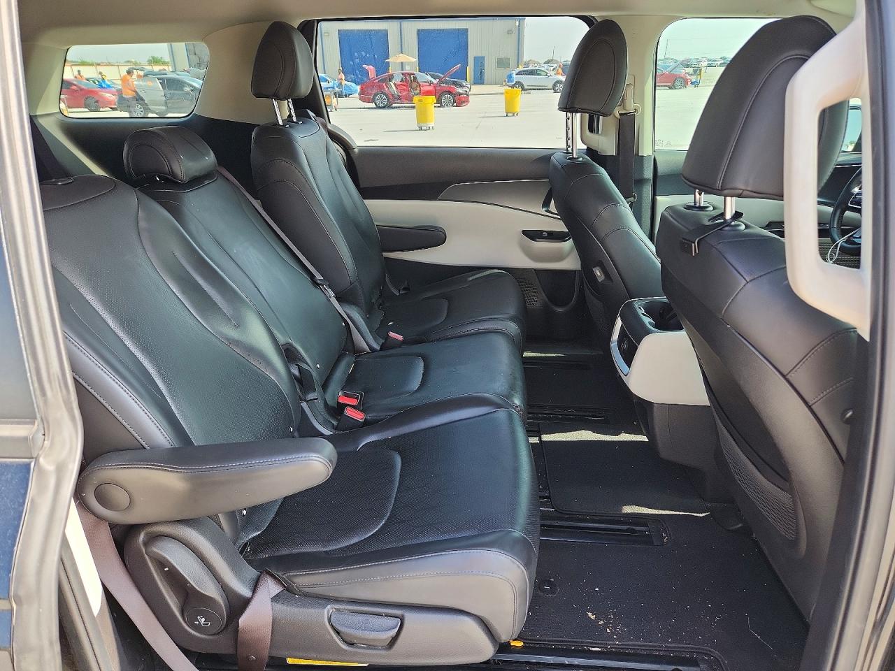 2022 Kia All other VIN KNDNB4H36N6084481 photo 11