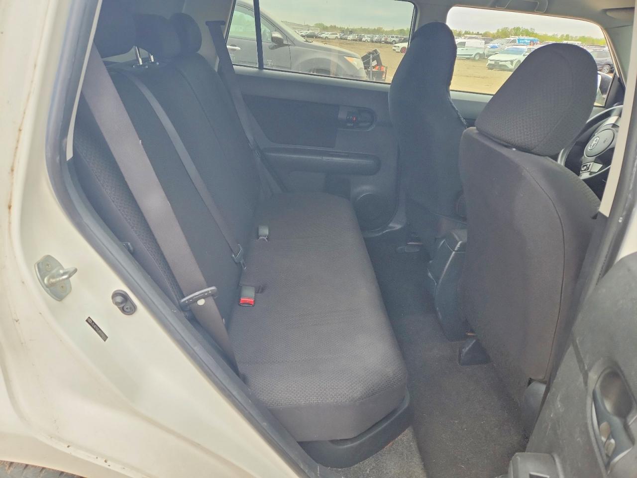 2009 Toyota Scion VIN JTLKE50E491088663 photo 10