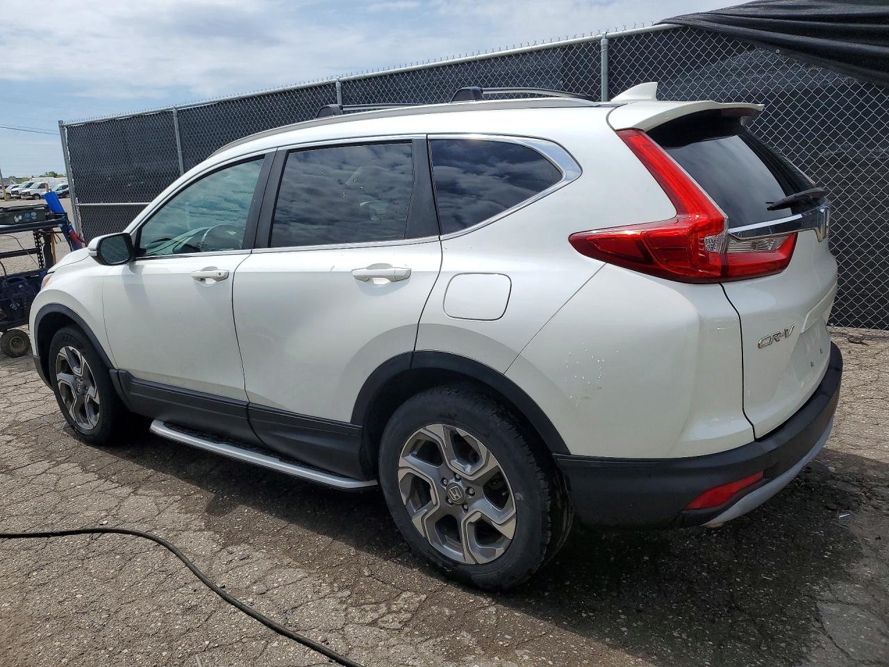 2018 Honda Crv VIN 2HKRW2H85JH665640 photo 2