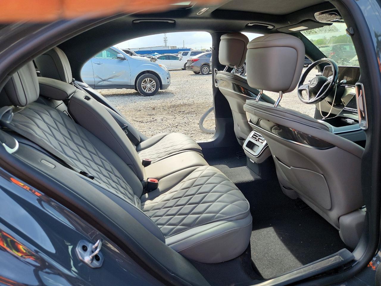 2023 Mercedes-Benz S class VIN W1K6G7GBXPA226711 photo 10