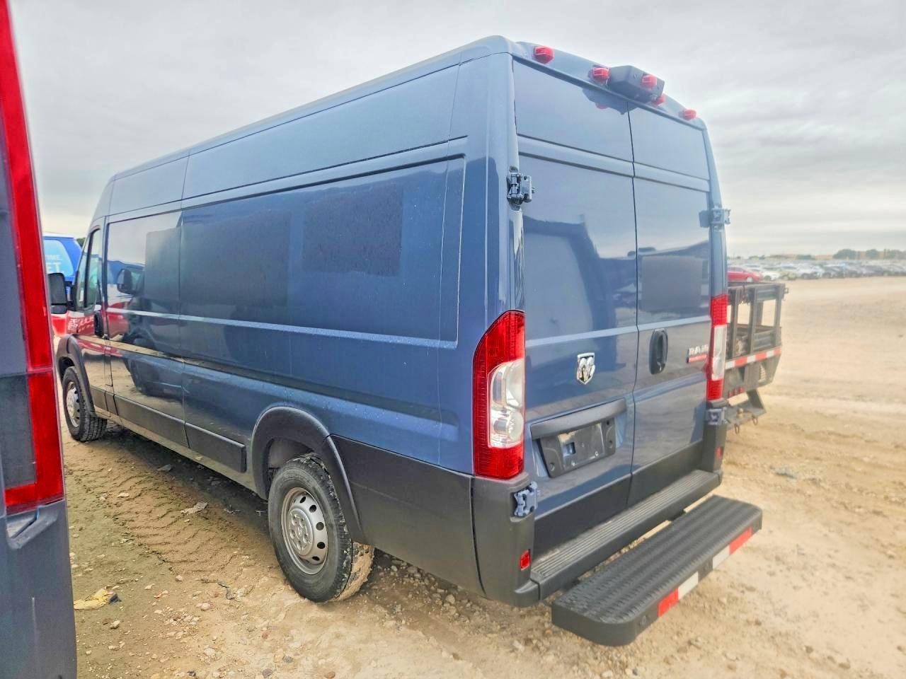 2021 Ram Promaster VIN 3C6FRVJG5ME503147 photo 2