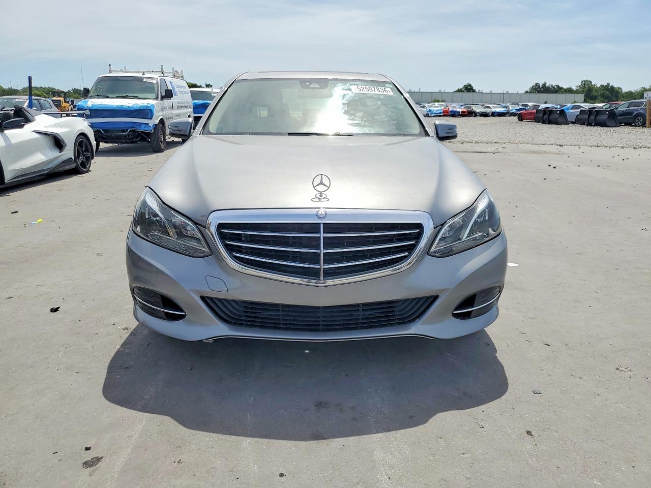 2014 Mercedes-Benz E-class VIN WDDHF5KB9EA963600 photo 5