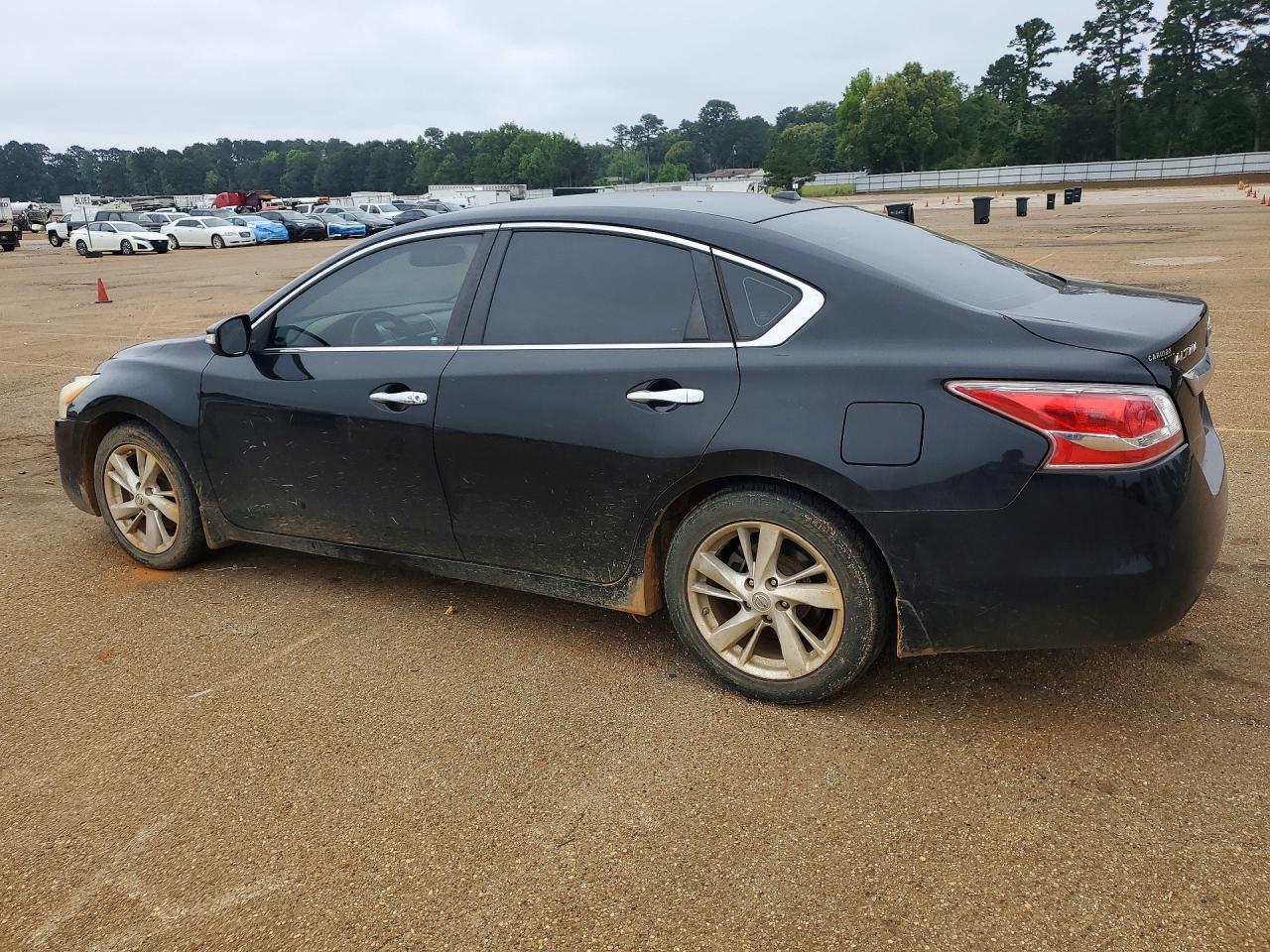 2013 Nissan Altima VIN 1N4AL3AP0DC244380 photo 2