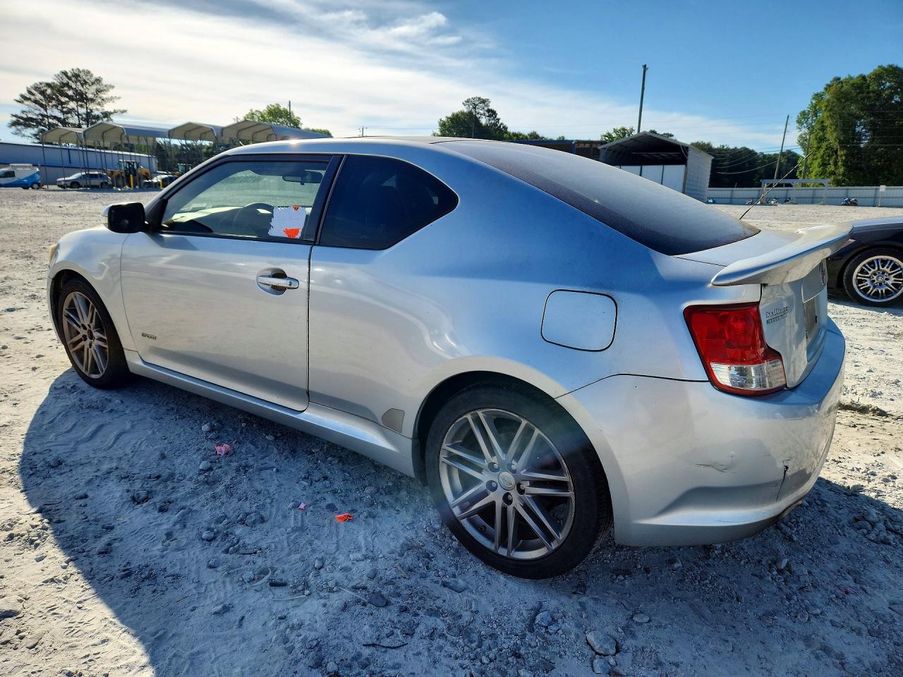 2013 Scion Tc VIN JTKJF5C72D3051778 photo 2