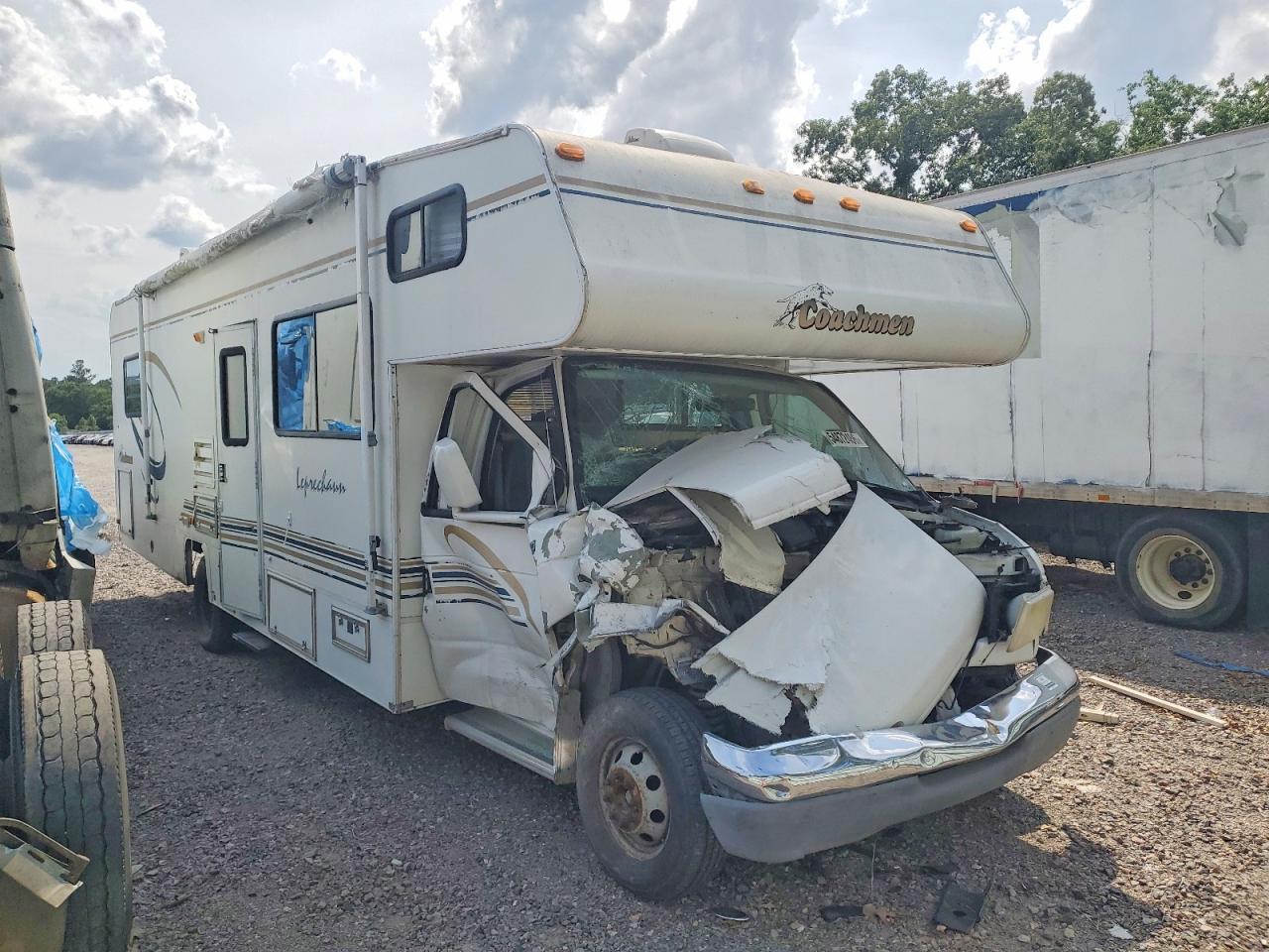 1999 Econoline VIN 1FDXE40S5XHA44673 photo 1