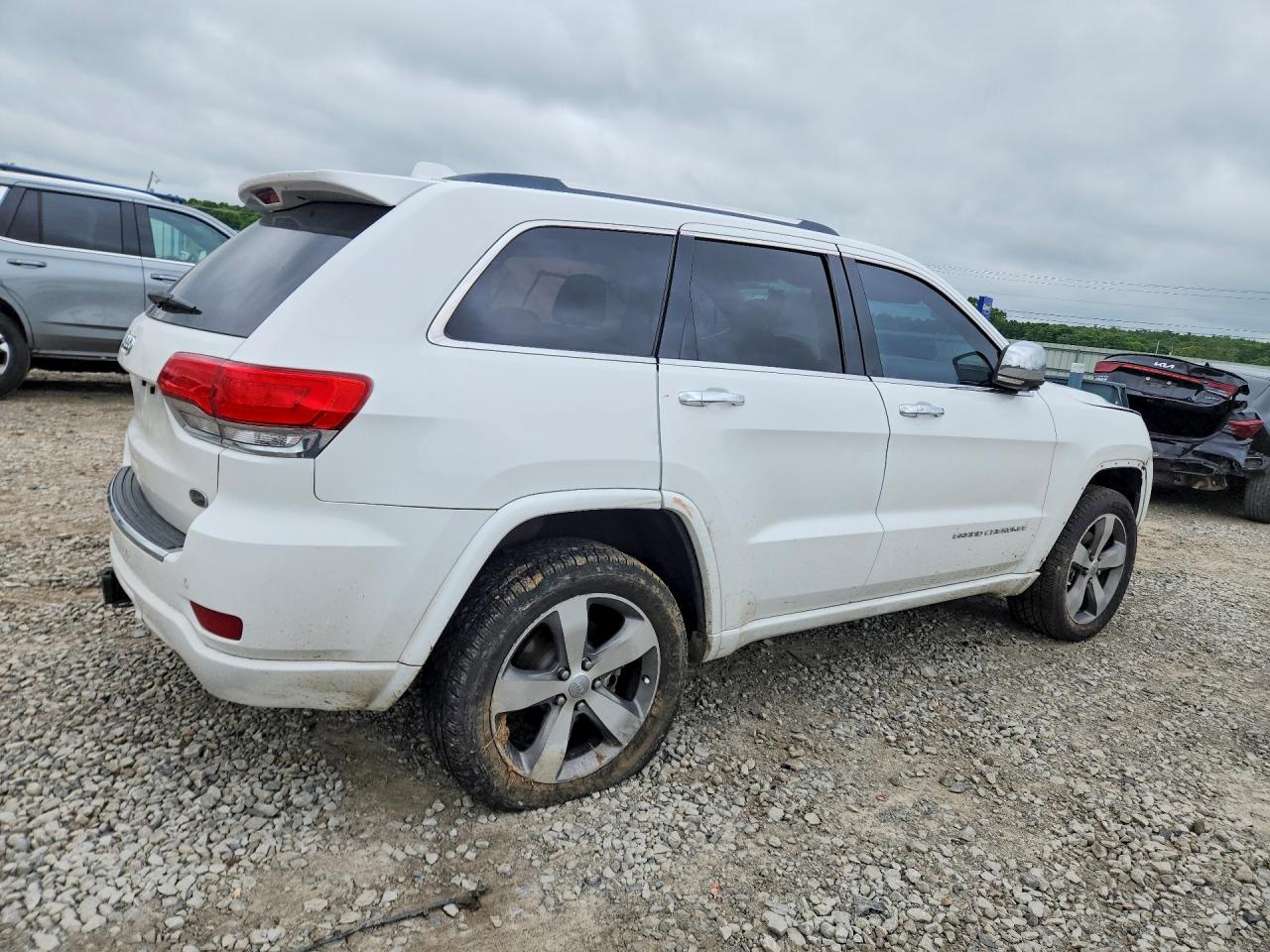 2015 Jeep Grand cher VIN 1C4RJFCG6FC942738 photo 3