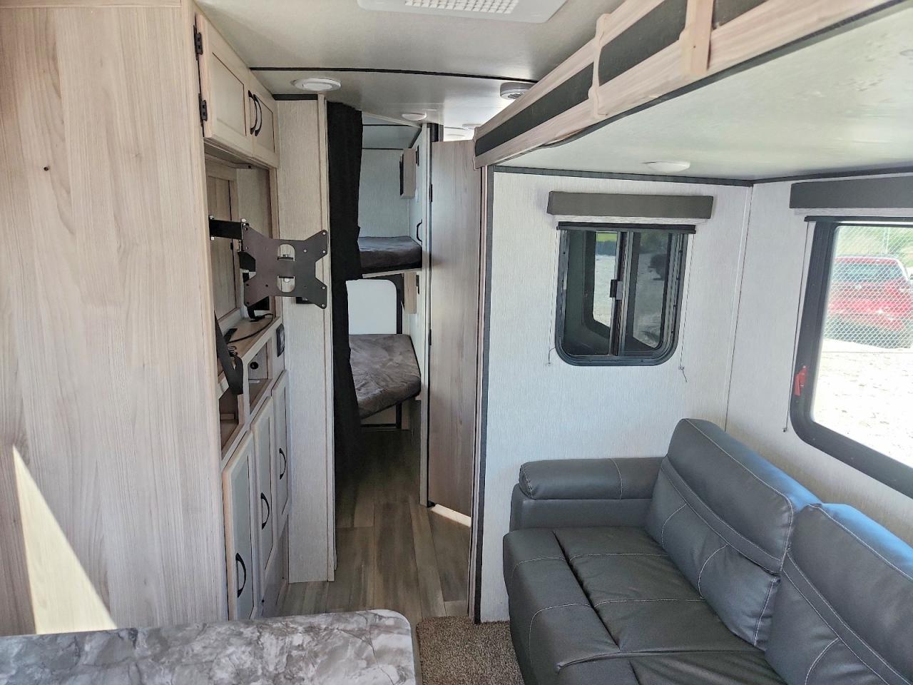 2021 COACHMEN Recreation VIN 5ZT2SBSB9MS040020 photo 6