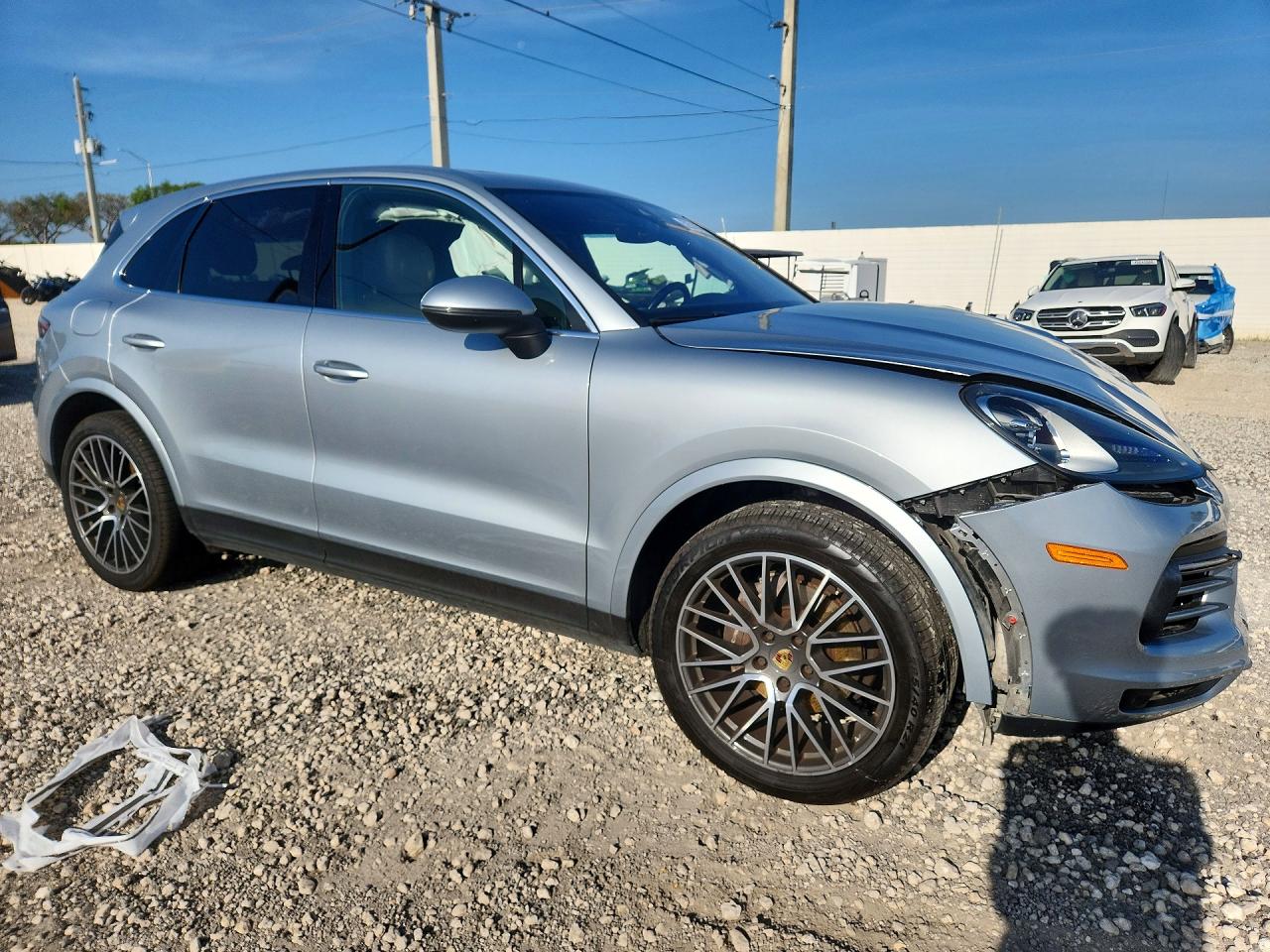 2020 Porsche Cayenne VIN WP1AA2AY7LDA06276 photo 4
