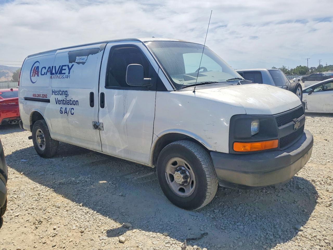 2010 CHEV Express VIN 1GCZGFBA6A1154199 photo 4