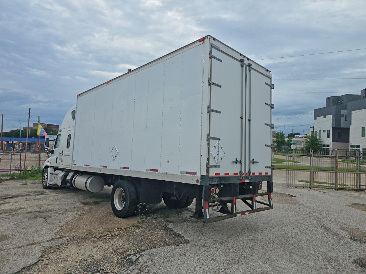 2014 FREIGHTLINER All other VIN 3ALAGGDV0ESFS0831 photo 3