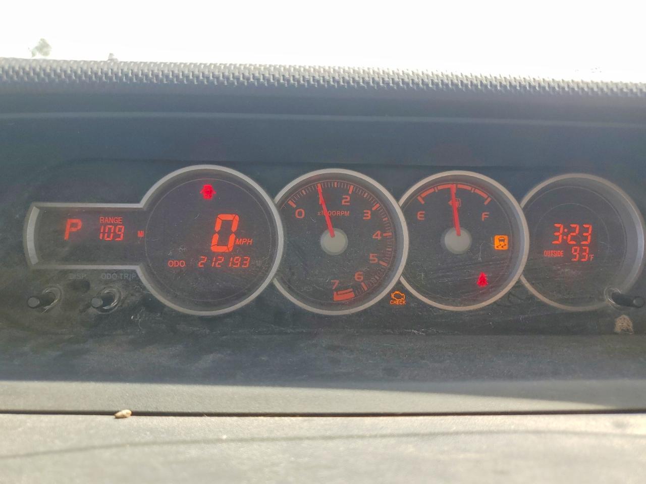 2011 Toyota Scion VIN JTLZE4FE6B1138307 photo 9
