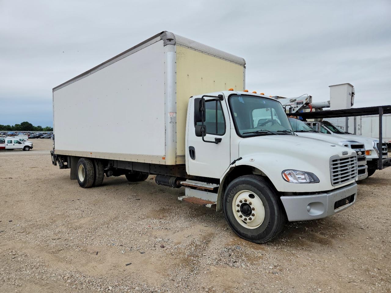 2016 FREIGHTLINER All other VIN 1FVACWDT9GHGY5475 photo 1