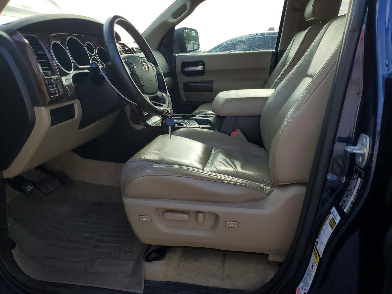 2008 Toyota Sequoia VIN 5TDZY68A38S007713 photo 7