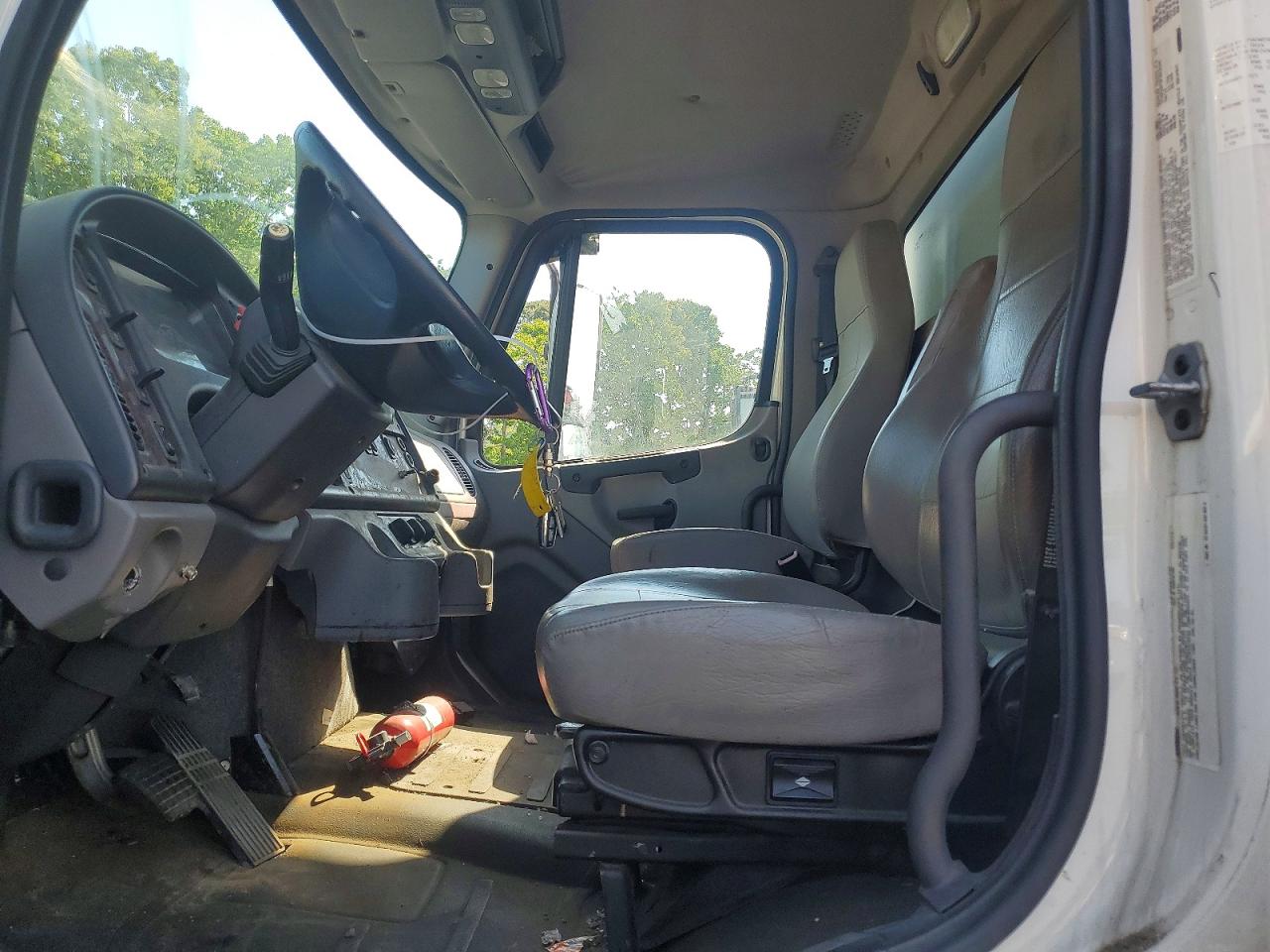 2015 FREIGHTLINER All other VIN 1FVACWDT5FHGC2948 photo 7