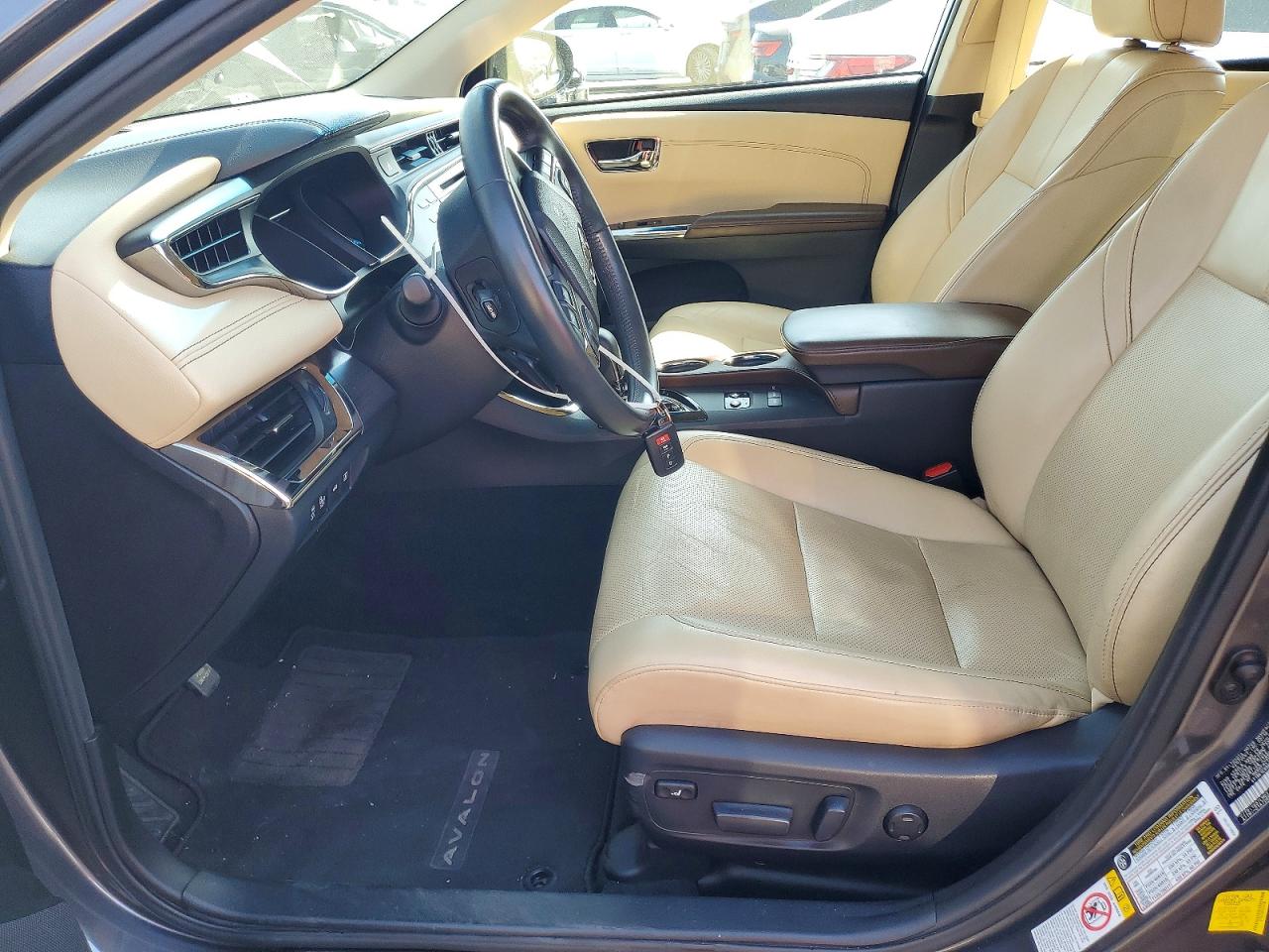 2016 Toyota Avalon VIN 4T1BK1EB9GU216740 photo 7