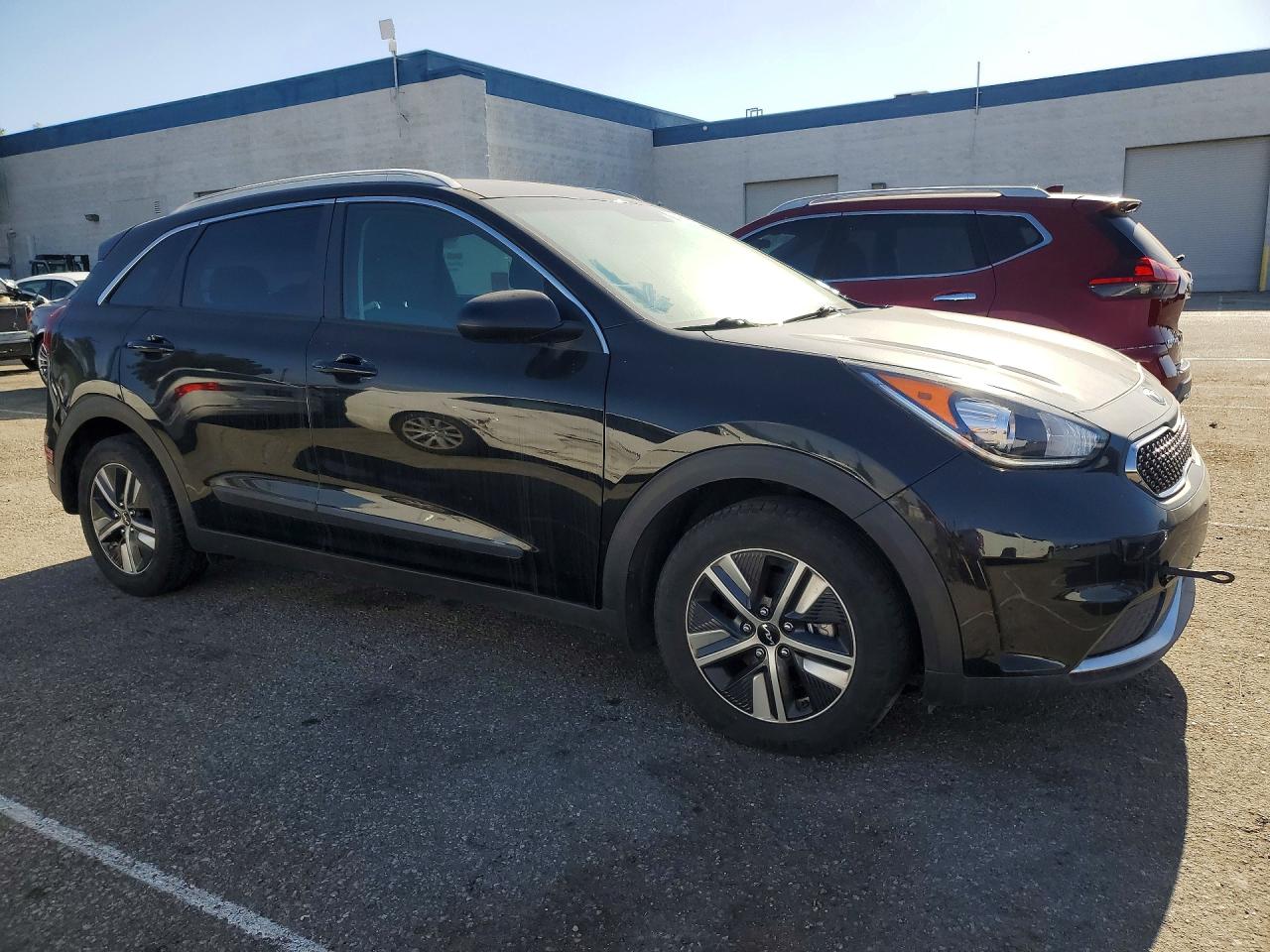 2019 Kia Niro VIN KNDCB3LC0K5341113 photo 4