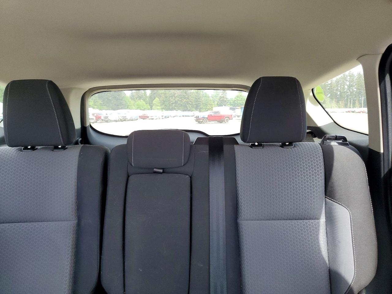 2017 Ford Escape VIN 1FMCU9GD3HUB32829 photo 10