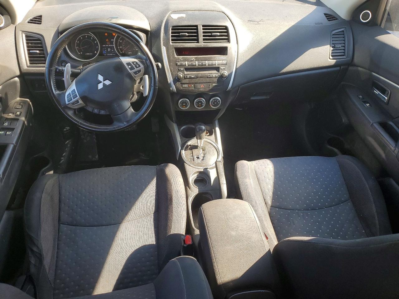 2011 Mitsubishi Outlander VIN JA4AP4AUXBZ015395 photo 8