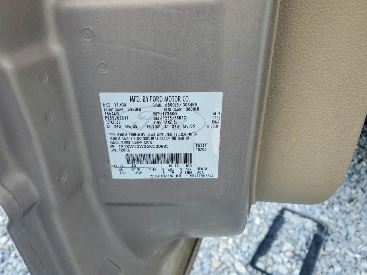 2005 Ford F150 VIN 1FTRW12W35KC30883 photo 12