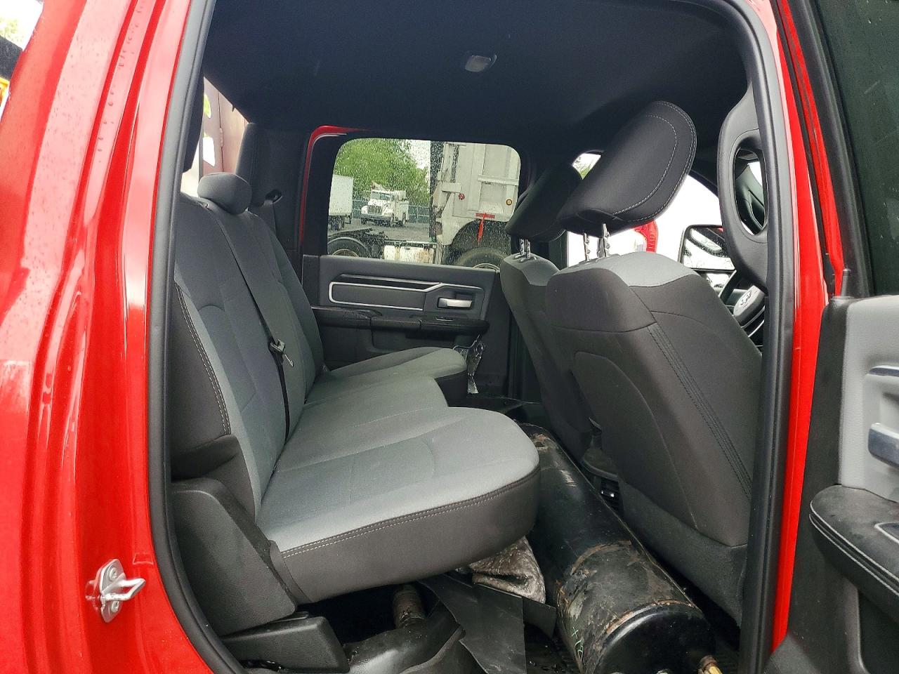 2023 Ram 3500 VIN 3C7WRTCL0PG500532 photo 10